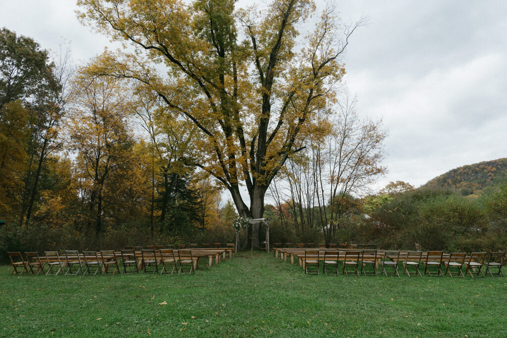 Blooming Hill Farm wedding outdoor ceremony