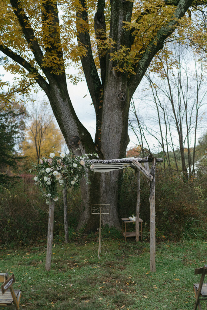 Blooming Hill Farm wedding outdoor ceremony