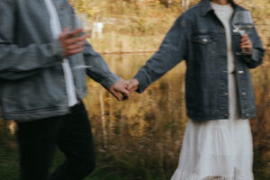 Vermont engagement session picnic moment with wine, by Elsie Goodman Photography.