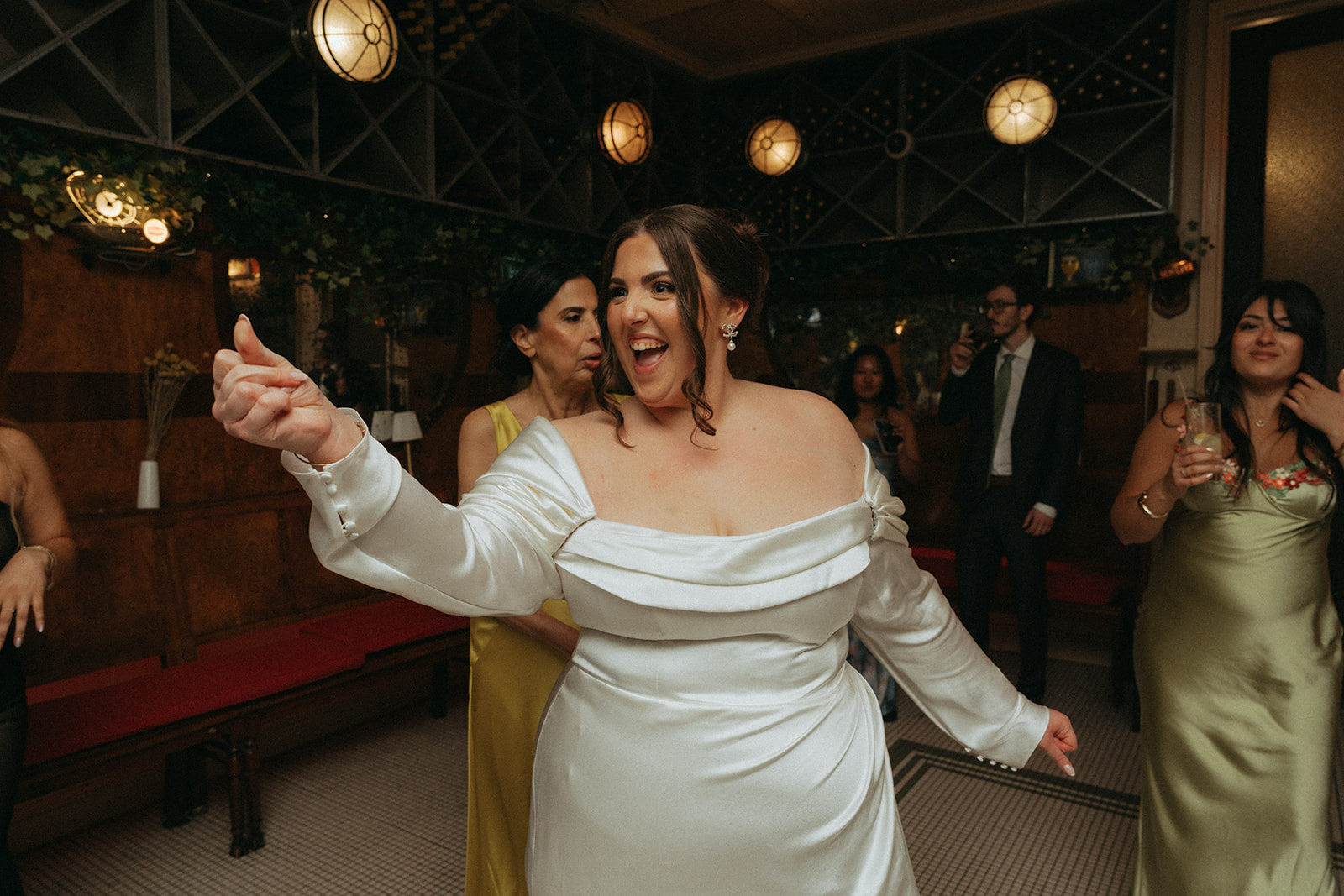 Madison + Dylan 620 Loft and Garden Wedding bride dancing at wedding reception, shot by elsie goodman, a destination and NYC wedding photographer